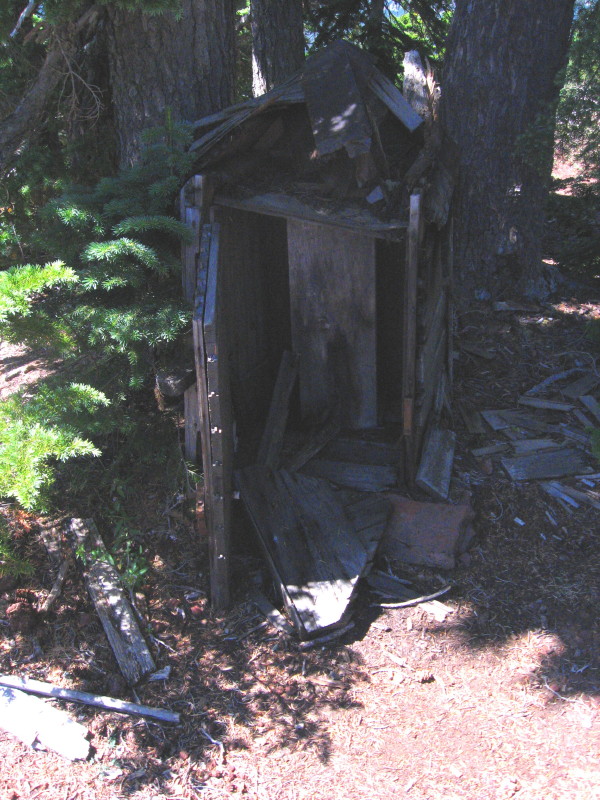 Ruddy-Hill-Phonebox_1.jpg